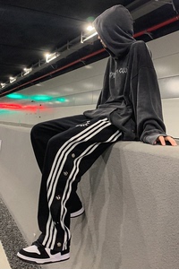 K37-P55   秋冬男士港风排扣裤运动篮球裤休闲长裤图片
