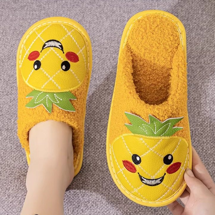 卡通拖鞋女儿童冬款牛皮防水棉鞋亲子家用厚底防滑毛毛保暖鞋男孩