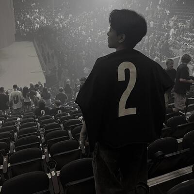 KANYE WEST VULTURES 2号短袖试听会YEEZY侃爷周边超级宽松坎肩