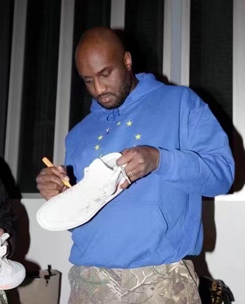 力推环保星星高街美潮连帽卫衣