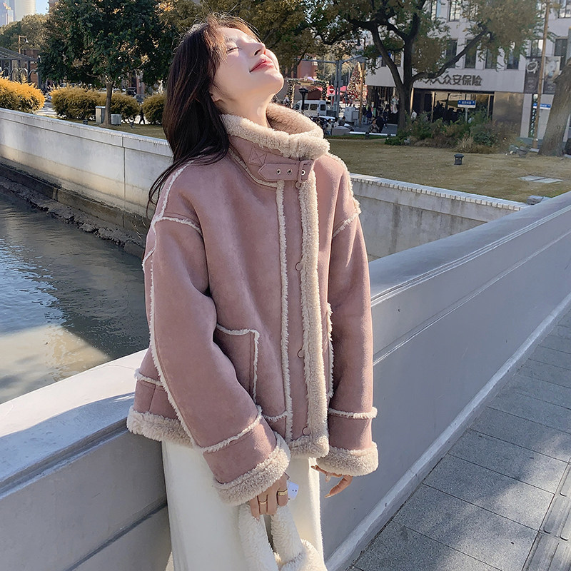粉色中长款羊羔毛外套女2024冬季新款韩系甜美减龄加厚麂皮绒棉服,女装短外套,惟卡贝娜