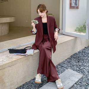 红西装套装女2025春新款高级感气质设计感西服阔腿裤两件套图片