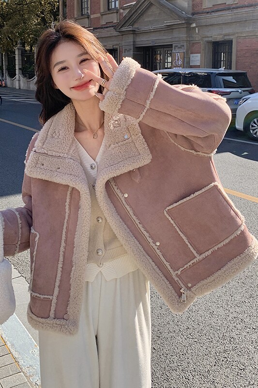 粉色中长款羊羔毛外套女2024冬季新款韩系甜美减龄加厚麂皮绒棉服,女装短外套,惟卡贝娜
