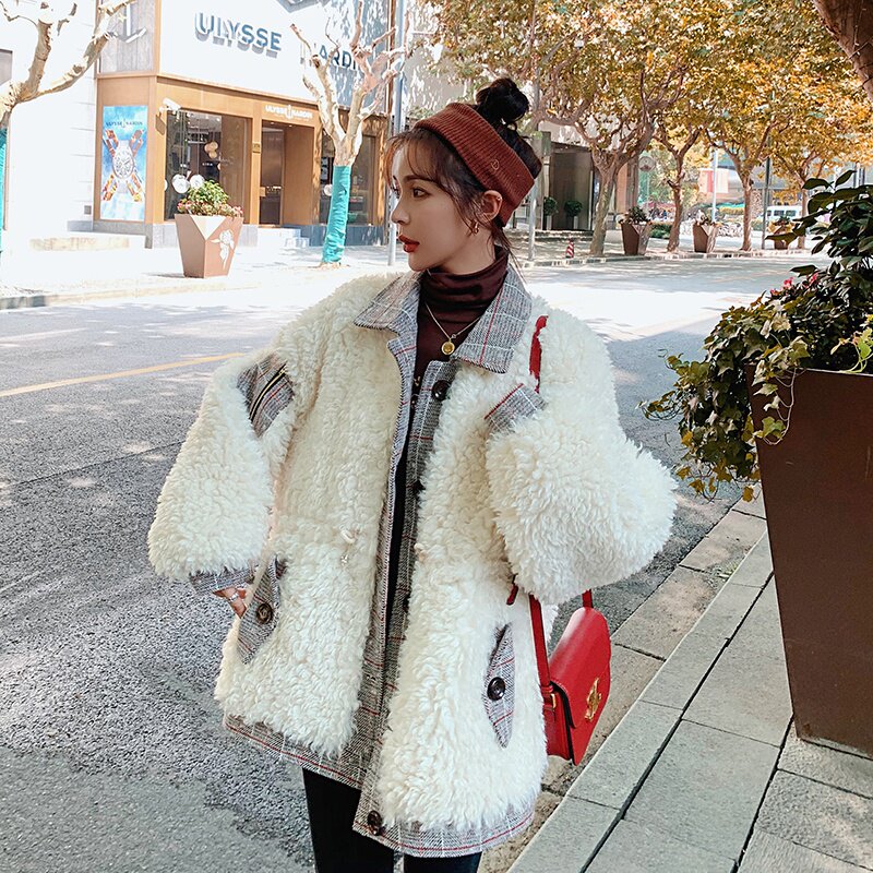 已出货226-K19-P190  2021冬季新款羊羔毛拼接棉服 控价268图片