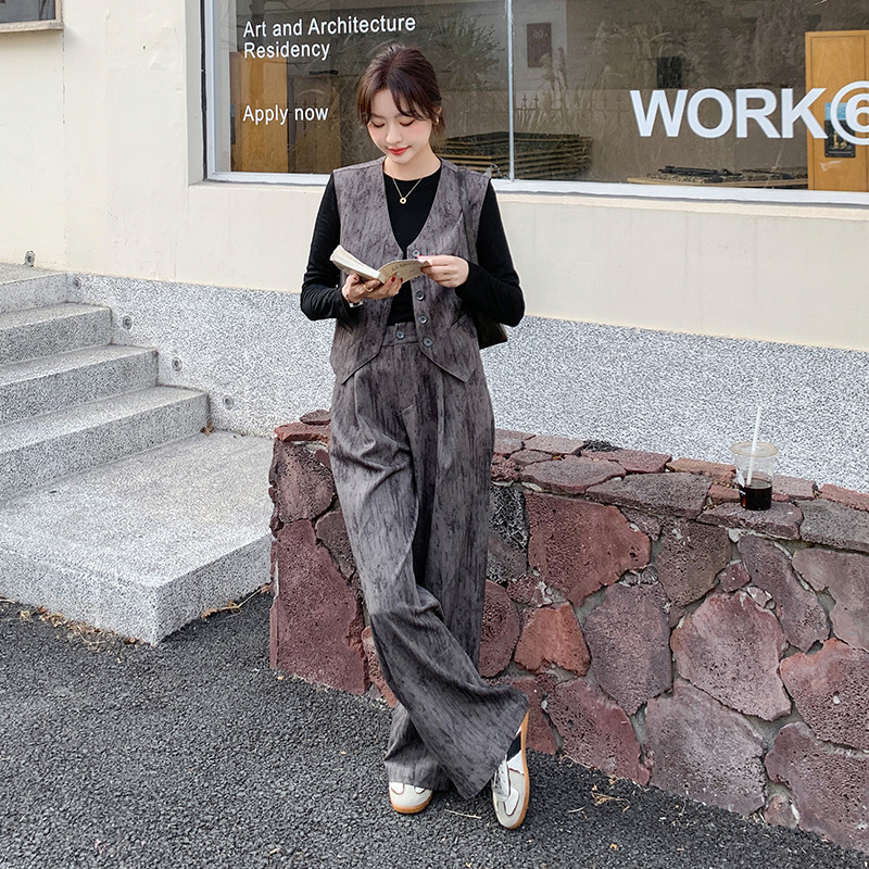 灰色高级感扎染马甲套装女2025年春季新款轻熟风气质阔腿裤两件套,女装套装/套裙,惟卡贝娜