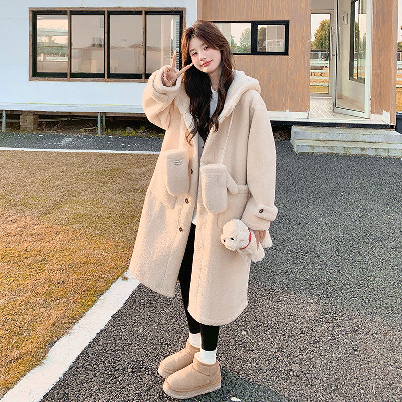 韩版连帽中长款羊羔毛大衣女2025年冬季新款显瘦加厚皮毛一体棉服,女装毛呢外套,惟卡贝娜