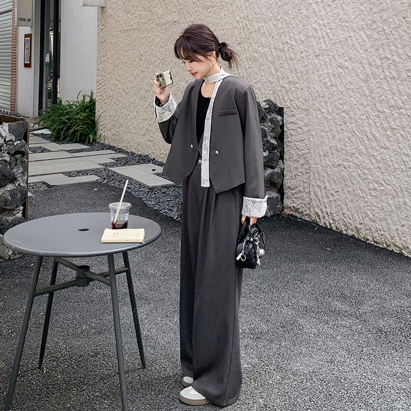 气质V领西装套装女2025春季新款高级感配丝巾短外套+阔腿裤两件套，女装套装/套裙，惟卡贝娜