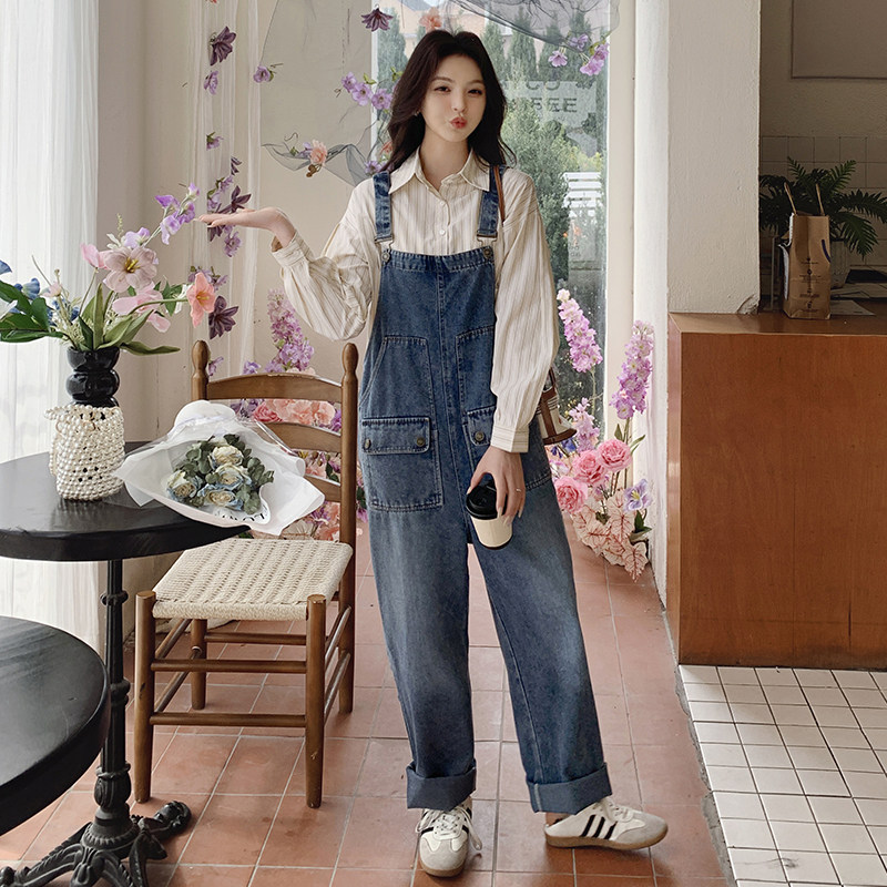 蓝色休闲牛仔背带裤套装女2025春季新款学院风洋气减龄工装连体裤,女装休闲裤,惟卡贝娜