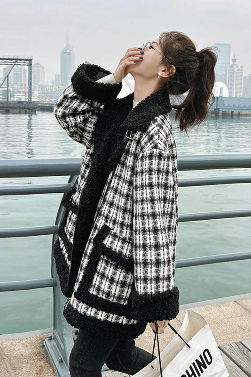 已出货226-A222-P1852023韩版拼羊羔毛毛呢外套女268,女装毛呢外套,惟卡贝娜