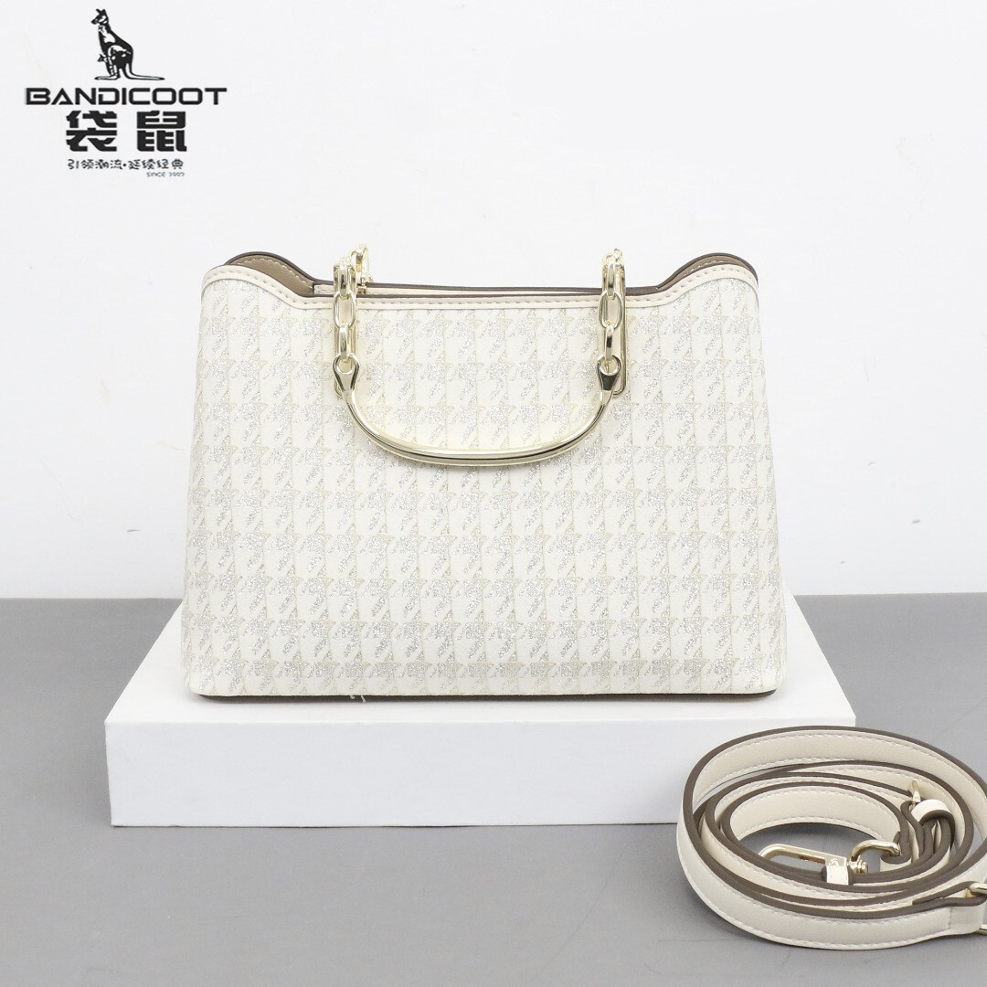 袋鼠女包半圆包2026新款贝壳包时尚百搭单肩斜挎包高级感手提包