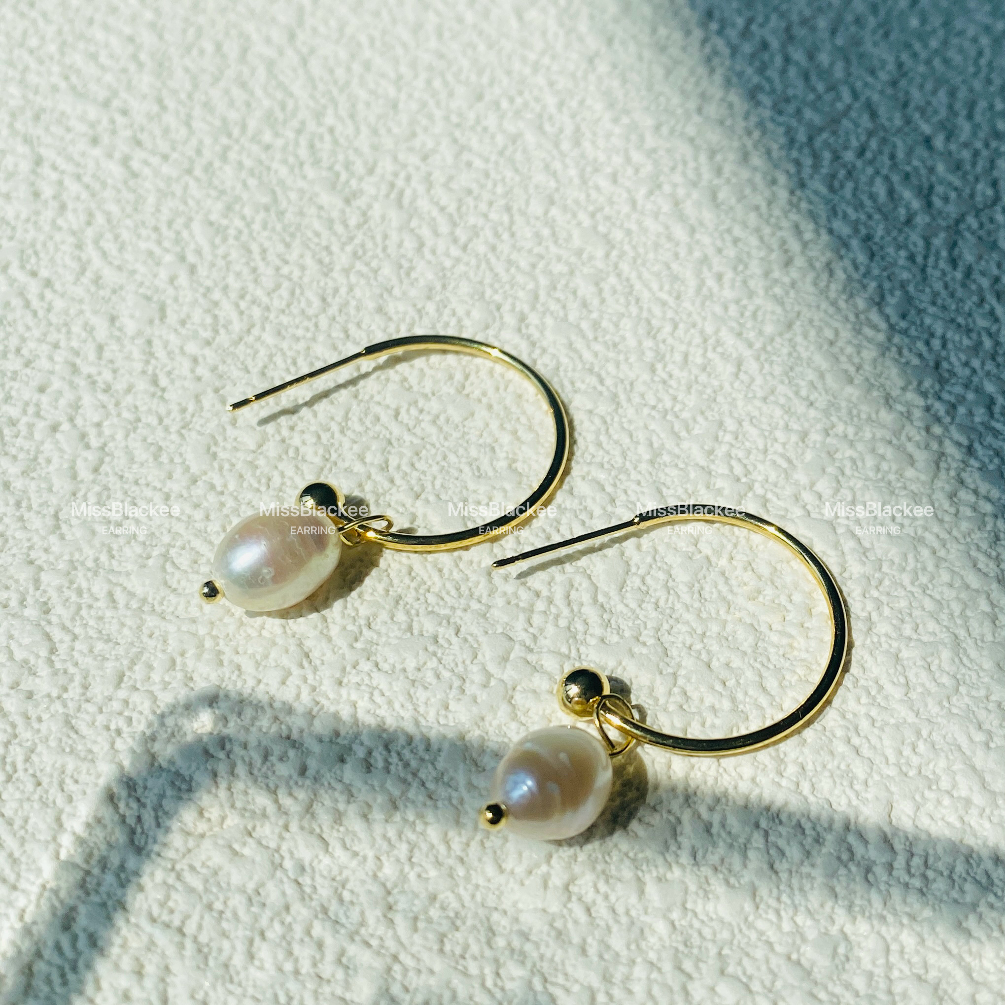 淡水珍珠设计感巴洛克异形925银针镀14k耳环