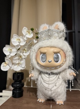 泡泡玛特ZIMOMO大天使ANGEL IN CLOUDS搪胶脸公仔大娃LABUBU娃衣