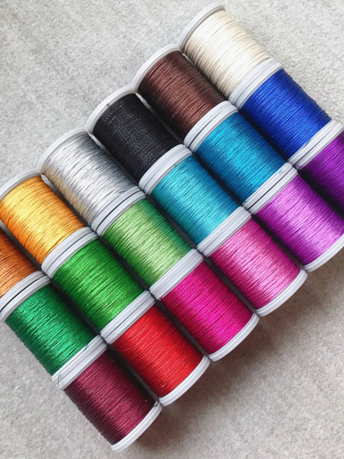U7 BI QI FANG 3 STRANDS OF WAX GOLD THREAD COLOR GOLD WAX LINE DAZZLING HANDMADE DIY BRAIDED ROPE MATERIAL BRAIDED LOTUS WINDING QIANQIAO