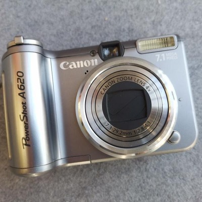 佳能CCD冷白皮翻转屏自拍胶片感