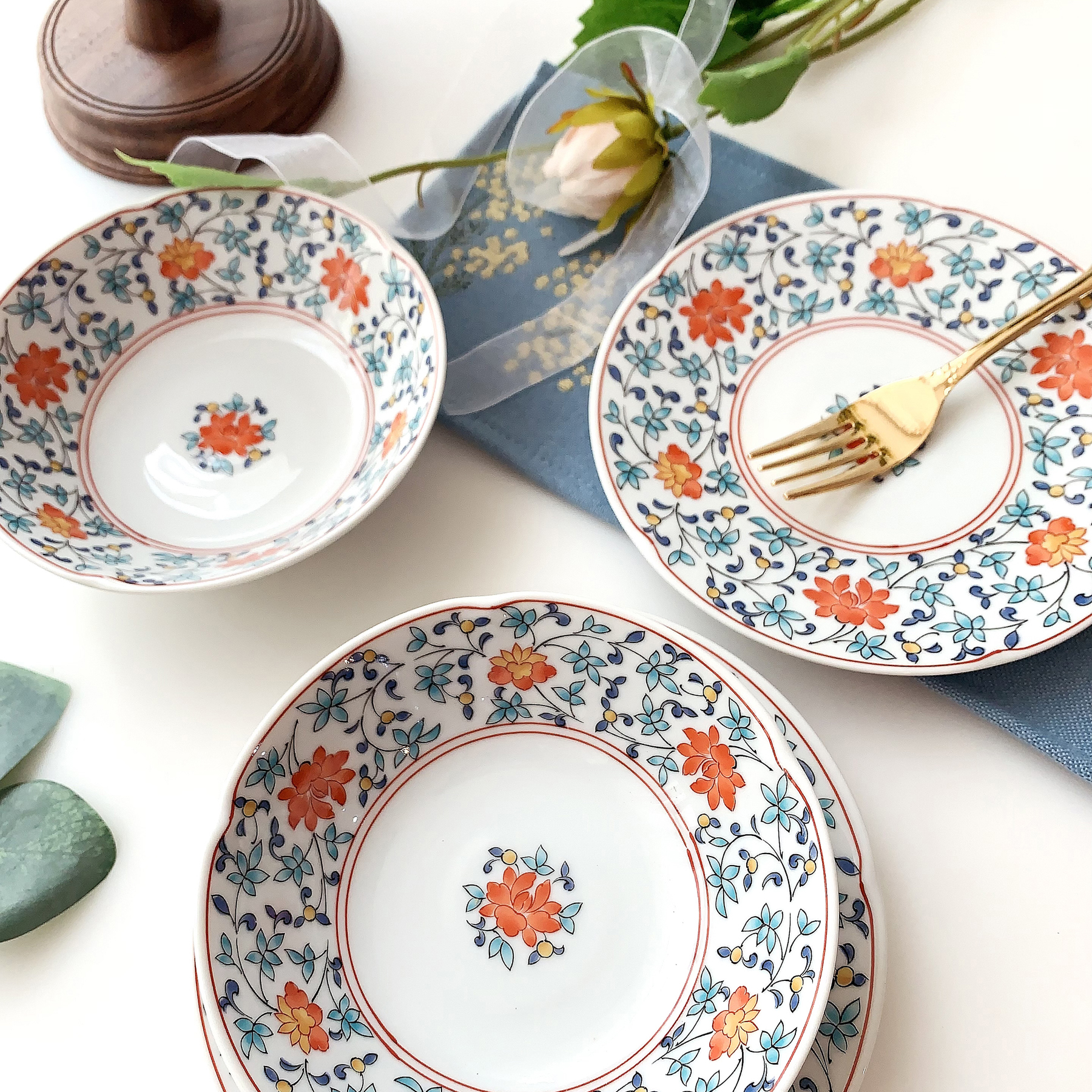 家用餐具典雅清新色绘唐草小钵盘