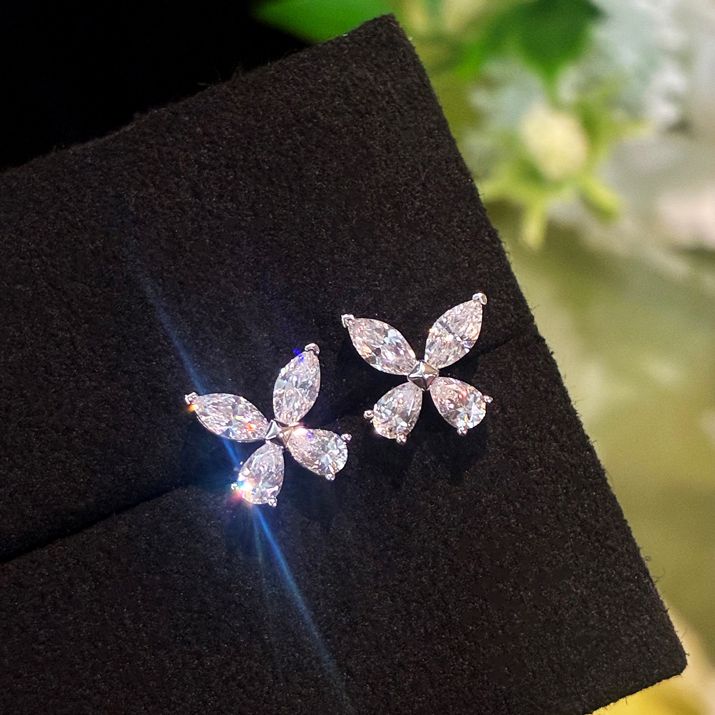 巨美超闪蝴蝶钻石耳钉925纯银甜美高级感人工钻石四叶草镶钻耳饰,饰品/流行首饰/时尚饰品新,耳钉,淘宝优惠券,粉丝福利购,淘宝优惠卷