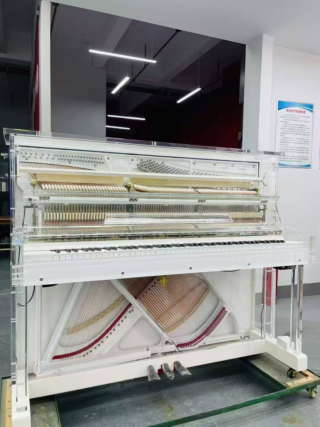 全新水晶立式钢琴订制系列钢琴