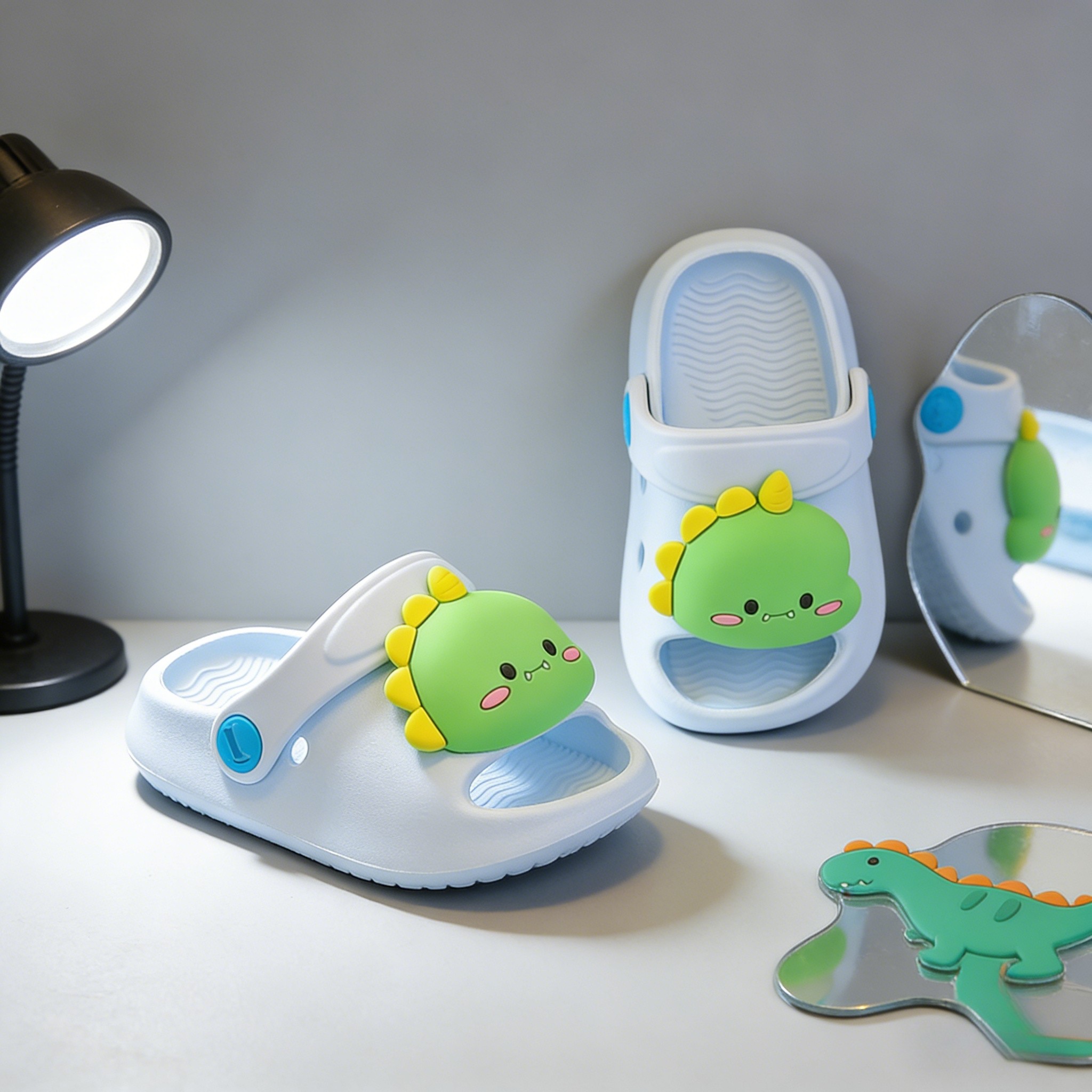 小恐龙宝宝拖鞋男孩夏季卡通儿童凉拖鞋防滑软底女童露趾居家凉拖,童鞋/婴儿鞋/亲子鞋,儿童凉拖鞋,淘宝优惠券,粉丝福利购,淘宝优惠卷