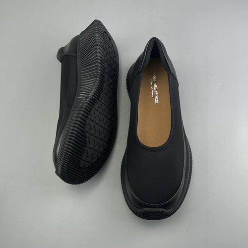 欧美风弹力女休闲鞋健步鞋好穿