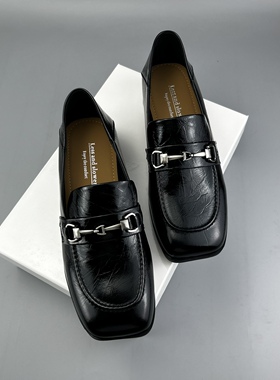 D家16年老店 时尚抓皱漆面女皮鞋 方头低跟女单鞋 上班皮鞋226-03