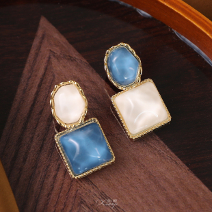 韩国设计师独特蓝色方形气质耳环轻奢小众高级感大气秋冬耳饰新款
