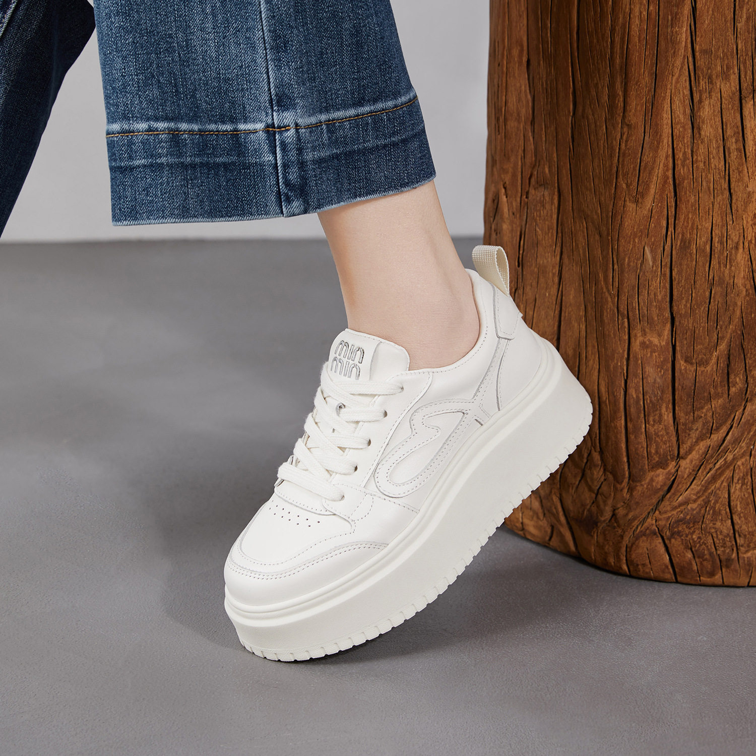 真皮厚底小白鞋女2026春秋新款欧洲站增高松糕鞋韩版休闲系带板鞋,女鞋,时尚休闲鞋,淘宝优惠券,粉丝福利购,淘宝优惠卷