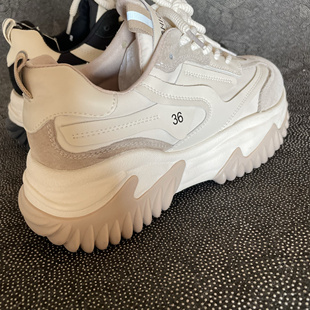 格林菲尔2025新款牛皮厚底增高时尚百搭休闲鞋潮流轻便系带女鞋