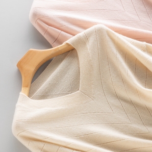 镂空V领100%纯山羊绒衫 上衣 女秋冬宽松慵懒风套头毛衣针织打底衫