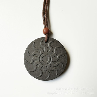Quantum Pendant黑色棉绳火山石吊坠太阳火八爪鱼项链百搭饰品