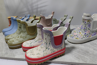 [瑕疵]出口儿童天然橡胶雨鞋宝宝卡通动物雨靴，柔软防滑保暖幼