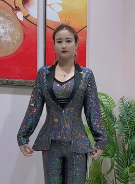 2203亮片新款摩登舞上衣春夏广场舞跳舞服吉特巴舞表演西服