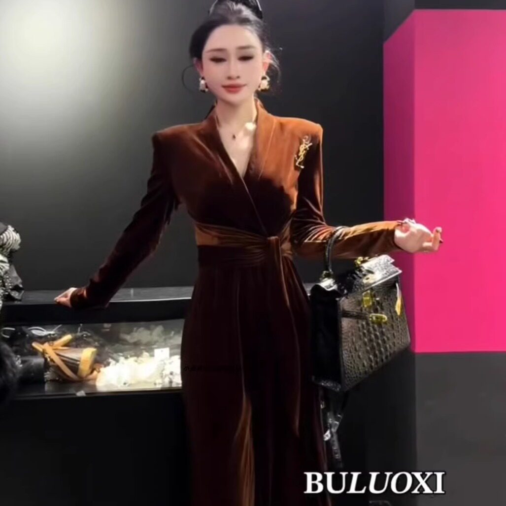 正版高级感丝绒连体裤女秋冬新款气质女神范V领绑带拖地裤阔腿裤