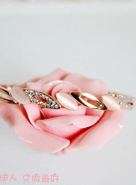 玫瑰金色猫眼石镂空防过敏手链