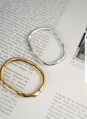 高级轻奢金属水波纹手镯