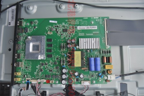 TCL 55D9 主板 40-T972A7-MPC2HG 屏LVU550NDEL