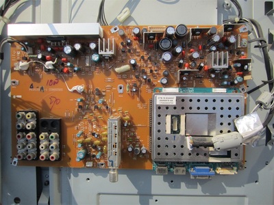 东芝32AV300C主板PE0539A-1 V28A000706A1配屏AX080A030B