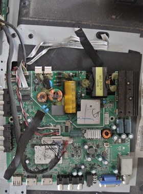 TCL LE32D8810 一体板 MSTV2409-ZC01-01 屏LK315T3HB94