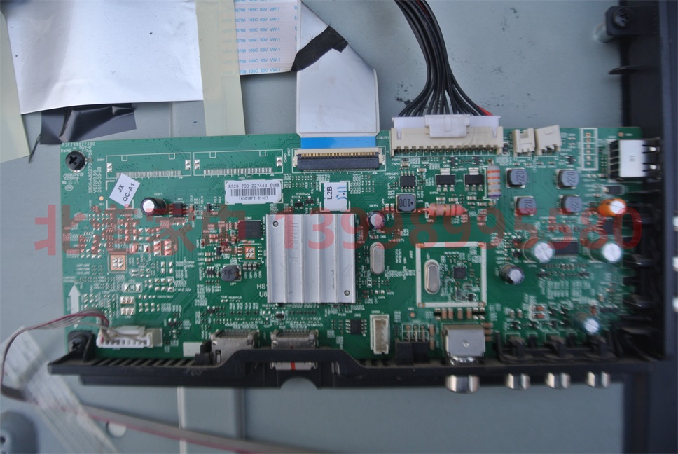 创维40E3000主板 5800-A8S270-0P50 0P30屏SDL400FY V400HJ6-PE1