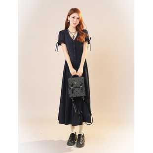 夜海辰砂 韩系简约小众蕾丝花边v领收腰短袖连衣裙夏短款A字裙子