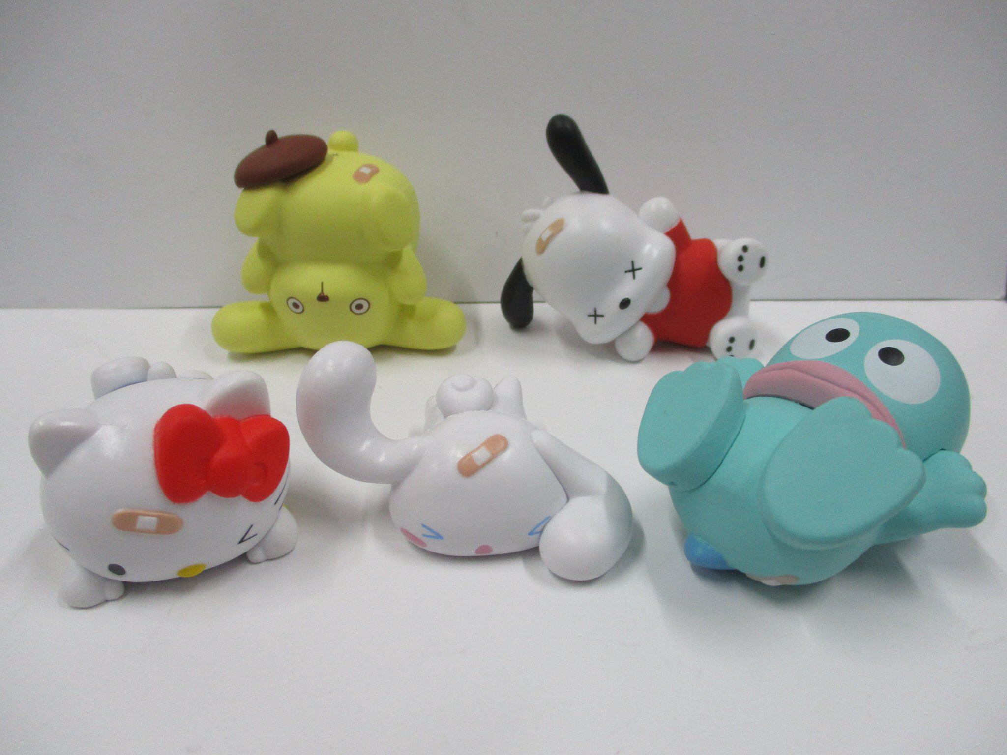 三丽鸥摔跤摔倒跌跤摆件 日本 takara tomy正版扭蛋可爱人物摆件