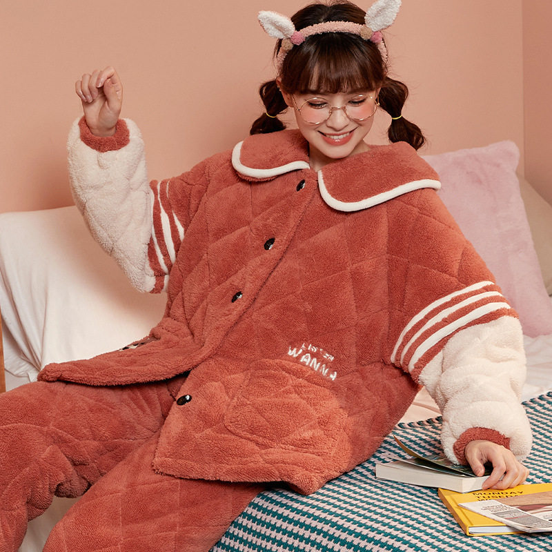 睡衣女冬卡通小熊三层夹棉少女绒翻领款保暖舒适可外穿家居服套装,女士内衣/男士内衣/家居服,睡袍/浴袍,淘宝优惠券,粉丝福利购,淘宝优惠卷