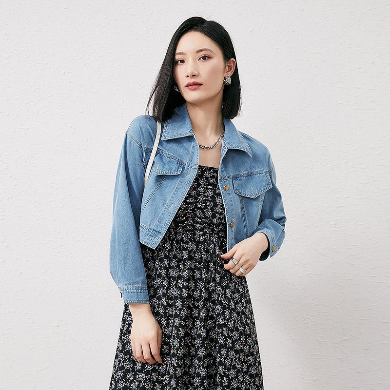 普普风宽松截短牛仔外套女