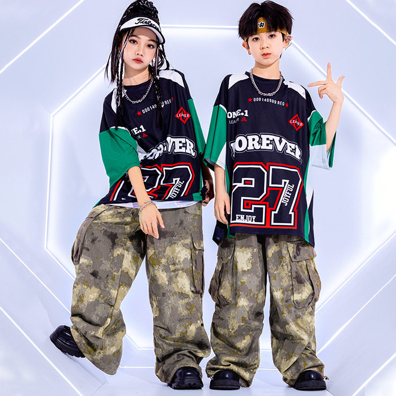 儿童嘻哈街舞套装男童演出服夏款帅气工装裤女孩hiphop嘻哈迷彩裤