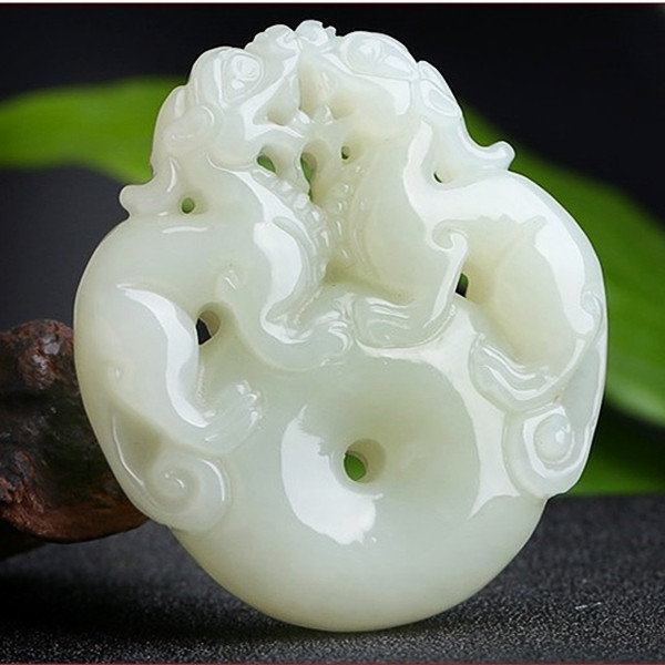 新疆和田羊脂白玉貔貅吊坠玉牌双面雕工男女款项链貔貅平安扣吊坠