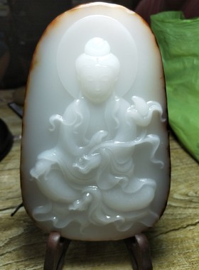天然摆件观音菩萨原石新疆和田玉