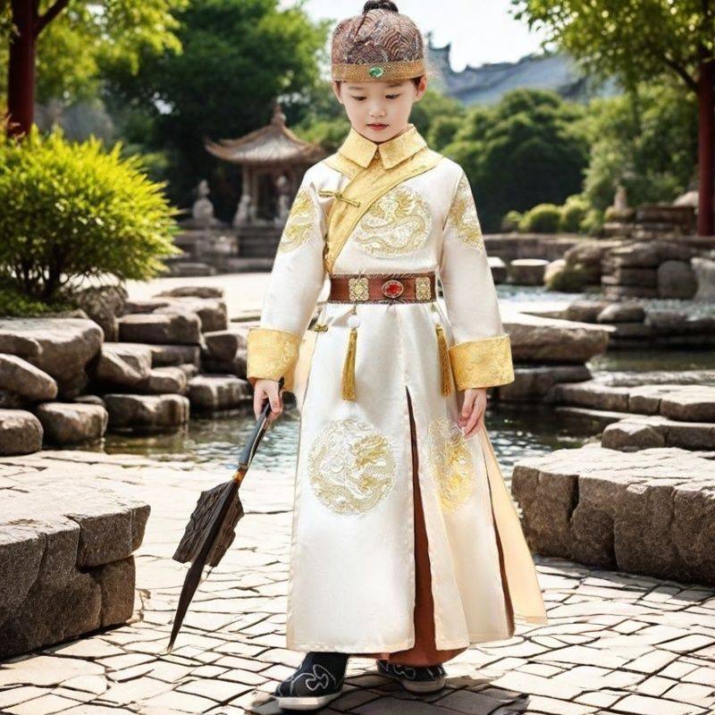 出租清朝阿哥装男童汉服古装满族宫廷贝勒爷皇子故宫旅拍摄影