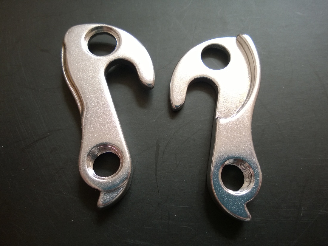 13款UCC德曼特1.0 2.0 3.0外装尾钩后拨挂勾吊耳吊钩尾勾后钩爪勾