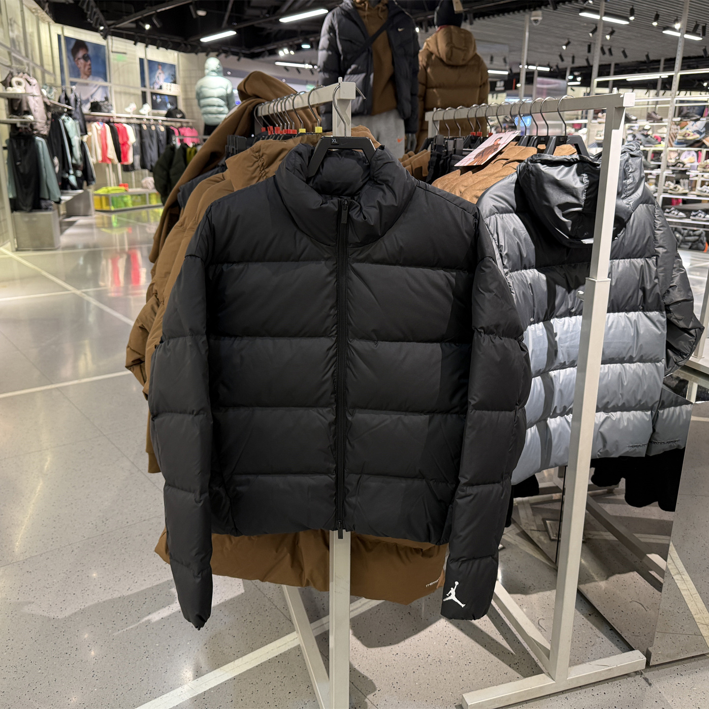 正品JORDAN男子新款飞人羽绒服保暖防风简约外套夹克IF4260-010