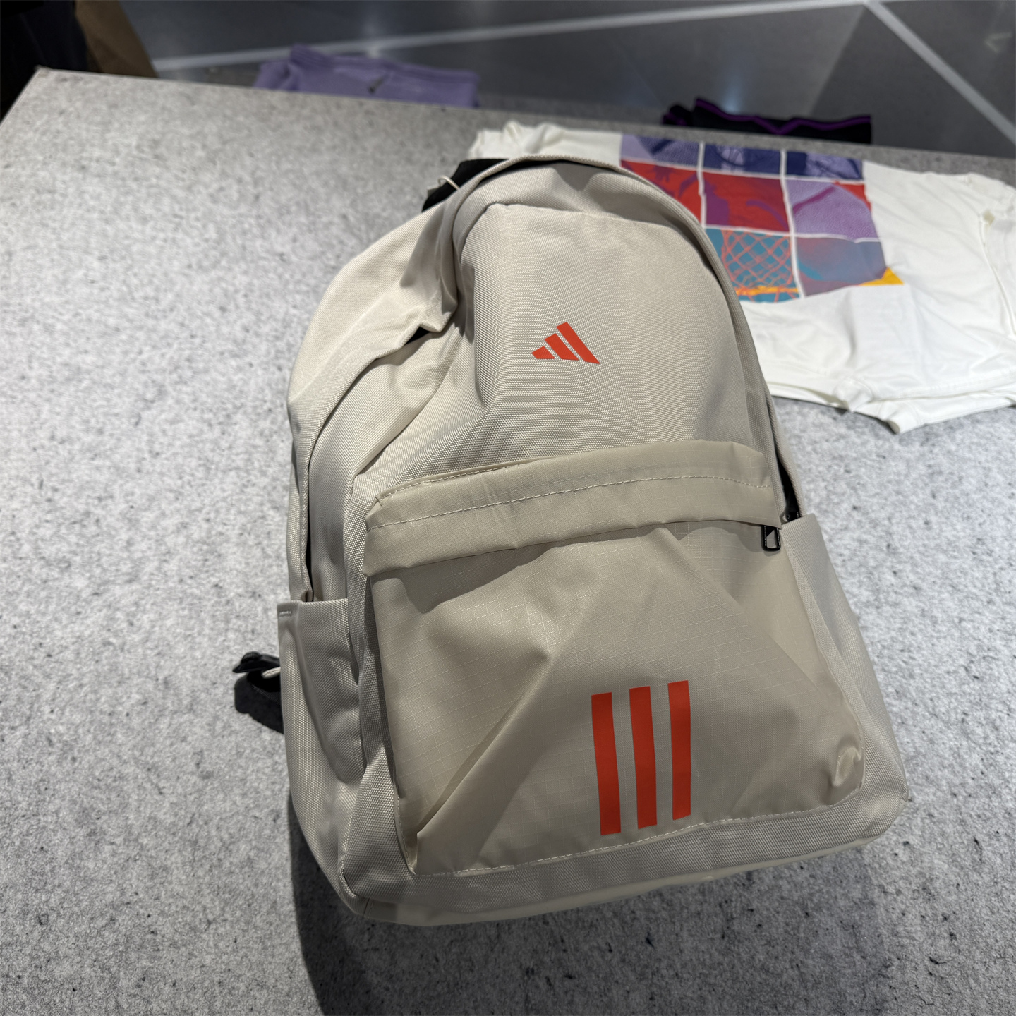 Adidas阿迪达斯男女学生轻薄健身训练双肩背包休闲运动书包JN9631