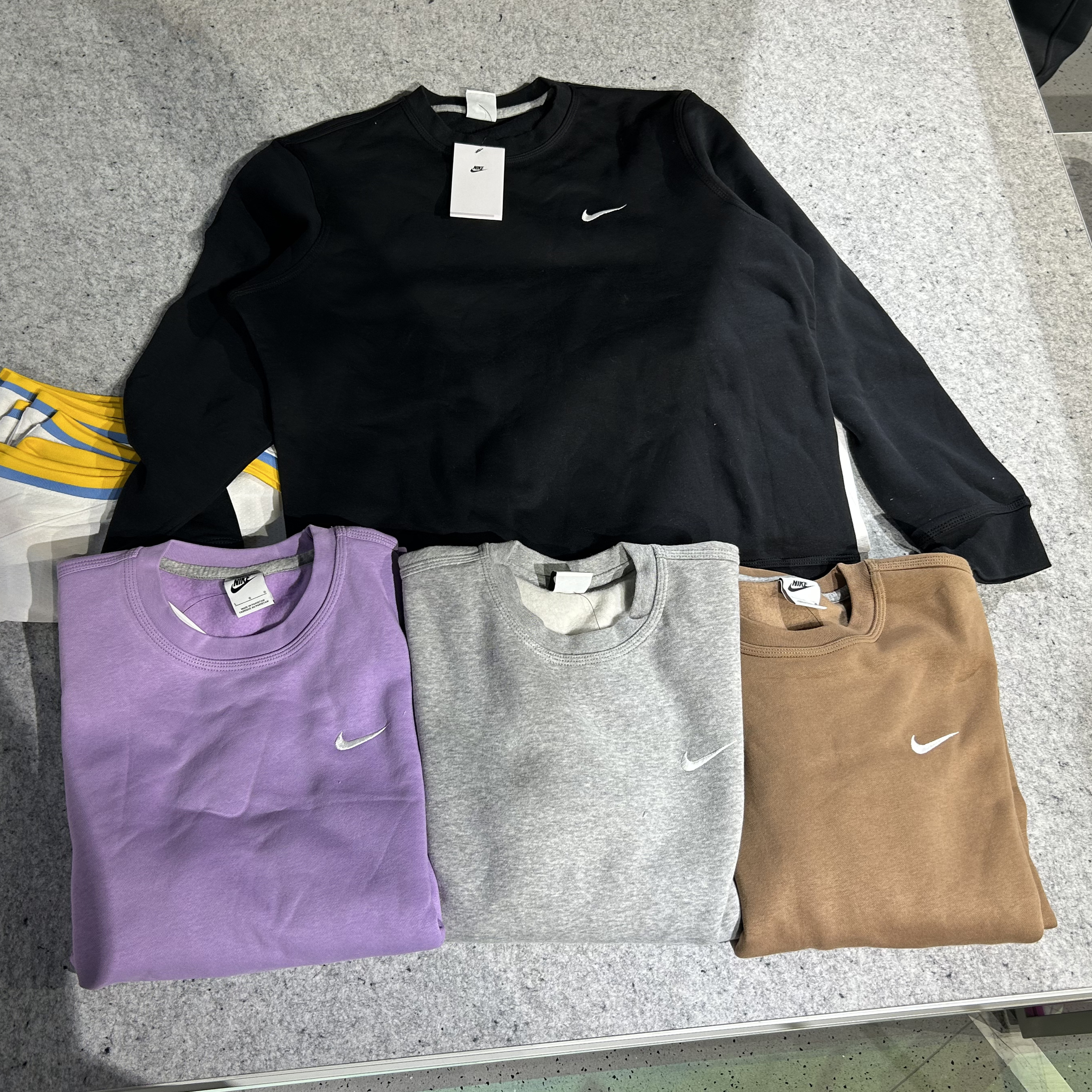 Nike耐克官方男加绒圆领运动卫衣